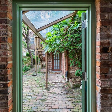 Private Loft Carriage House Walk Score 95 อเล็กซานเดรีย ภายนอก รูปภาพ