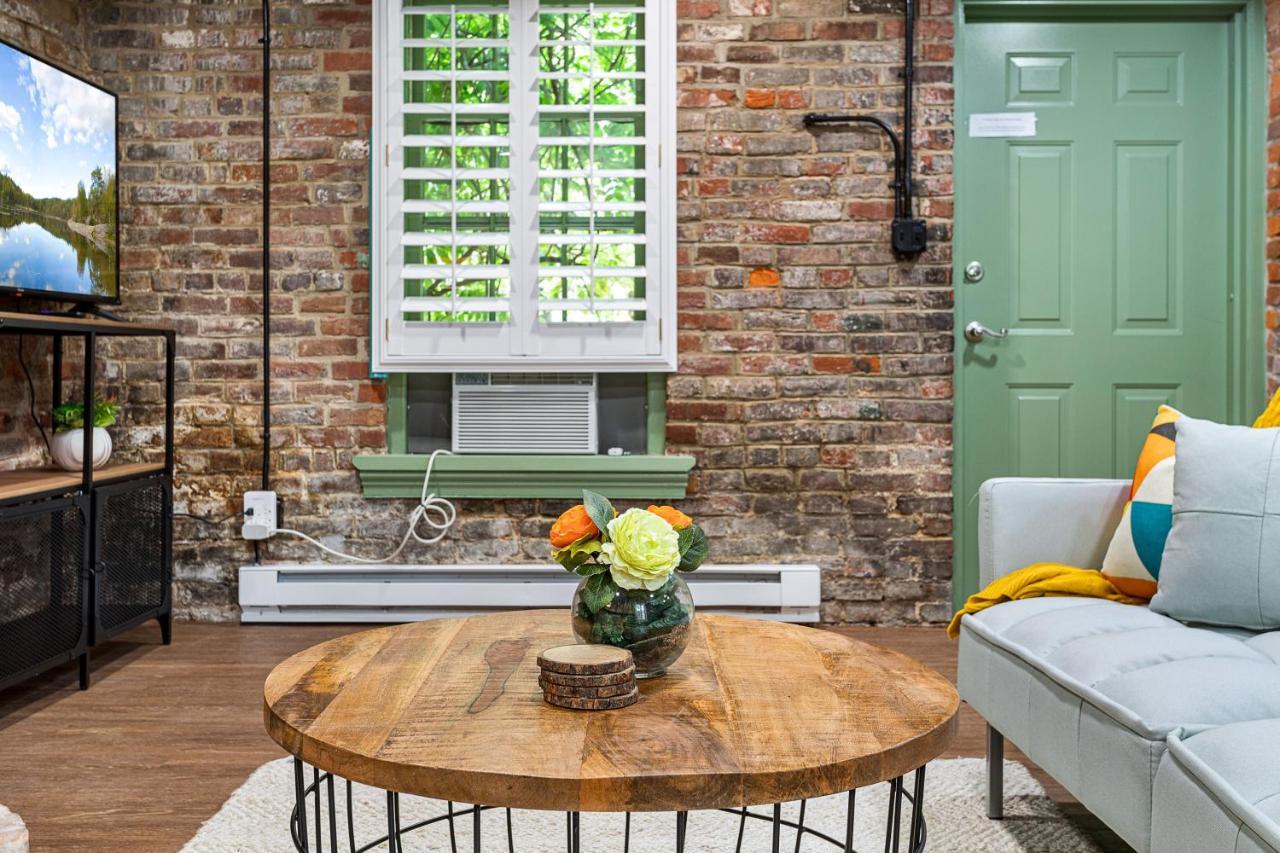 Private Loft Carriage House Walk Score 95 อเล็กซานเดรีย ภายนอก รูปภาพ