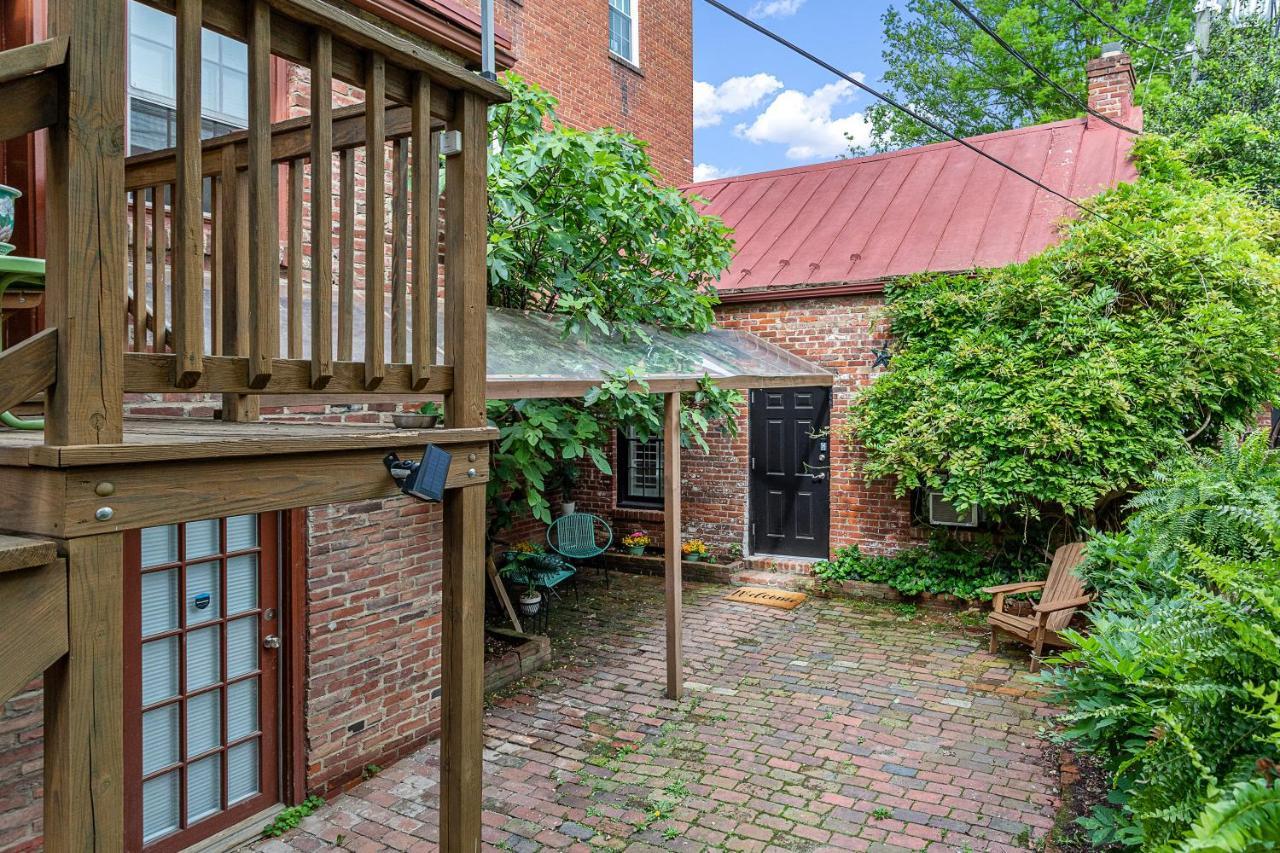 Private Loft Carriage House Walk Score 95 อเล็กซานเดรีย ภายนอก รูปภาพ